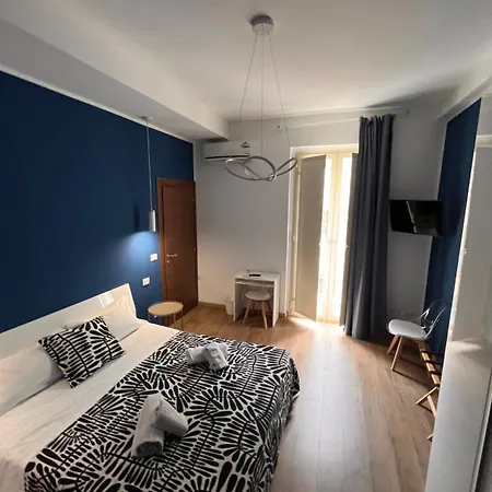 Onda Marina Bellini Centro Bed & Breakfast